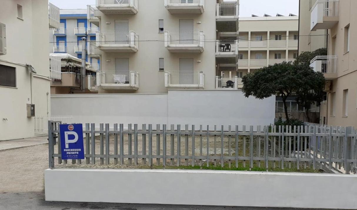 Hotel Gran San Bernardo - Riccione - Fronte Mare Con Cucina Esterno foto